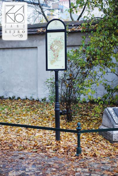 municipal notice boards for maps