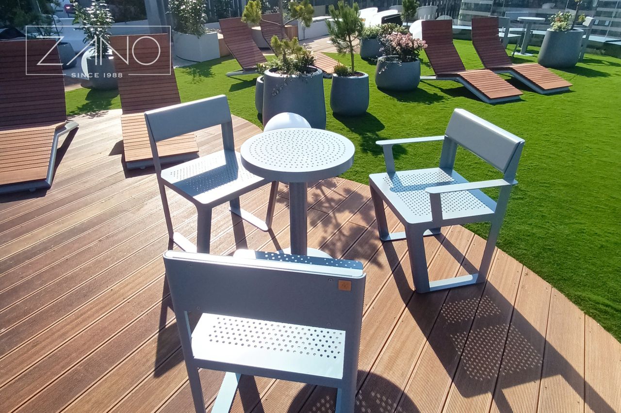 Outdoor steel table for set with chairs