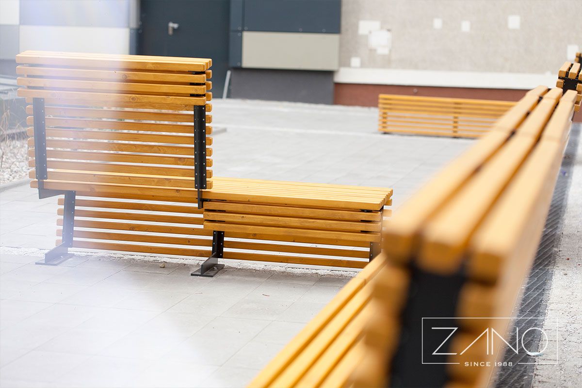 Nowoczesne meble miejskie na politechnice warszawskiej