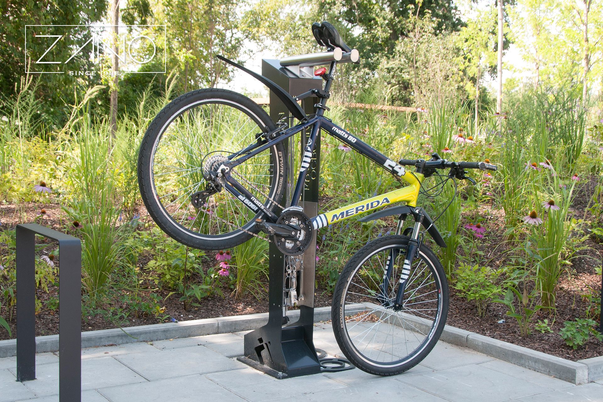 Stacja naprawcza dla rowerów Kangu