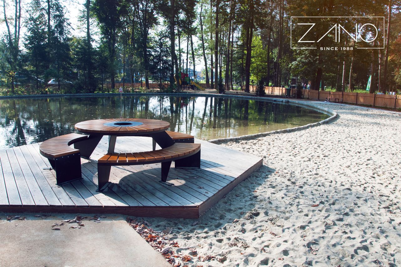 Outdoor picninc table Domino 13.440