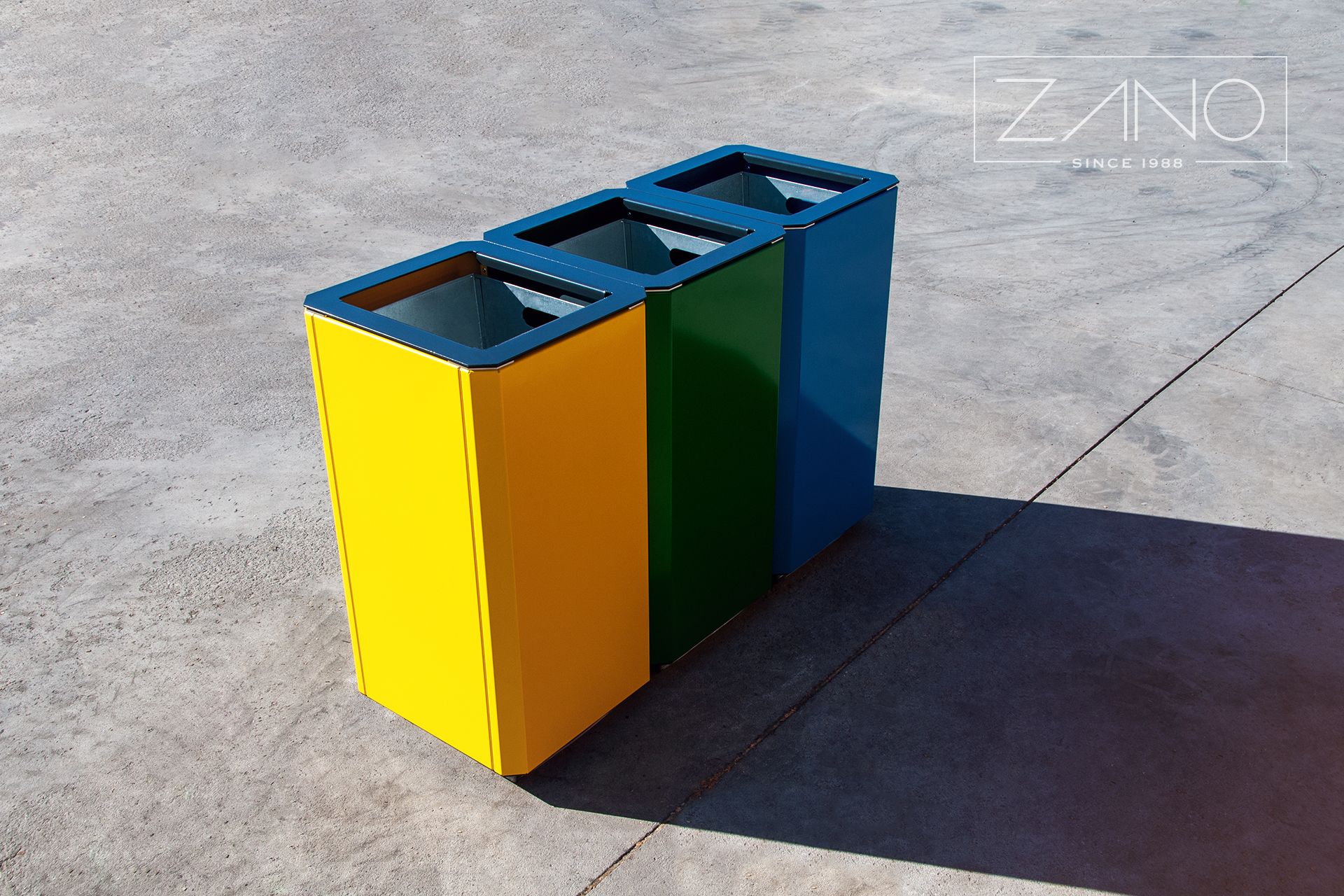 Kosz recyklingowy kolorowy z wkładami